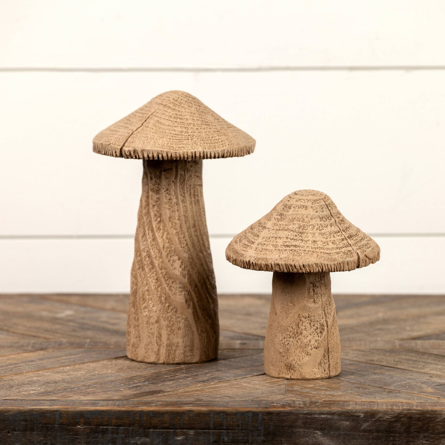 9.5" Natural Mushroom