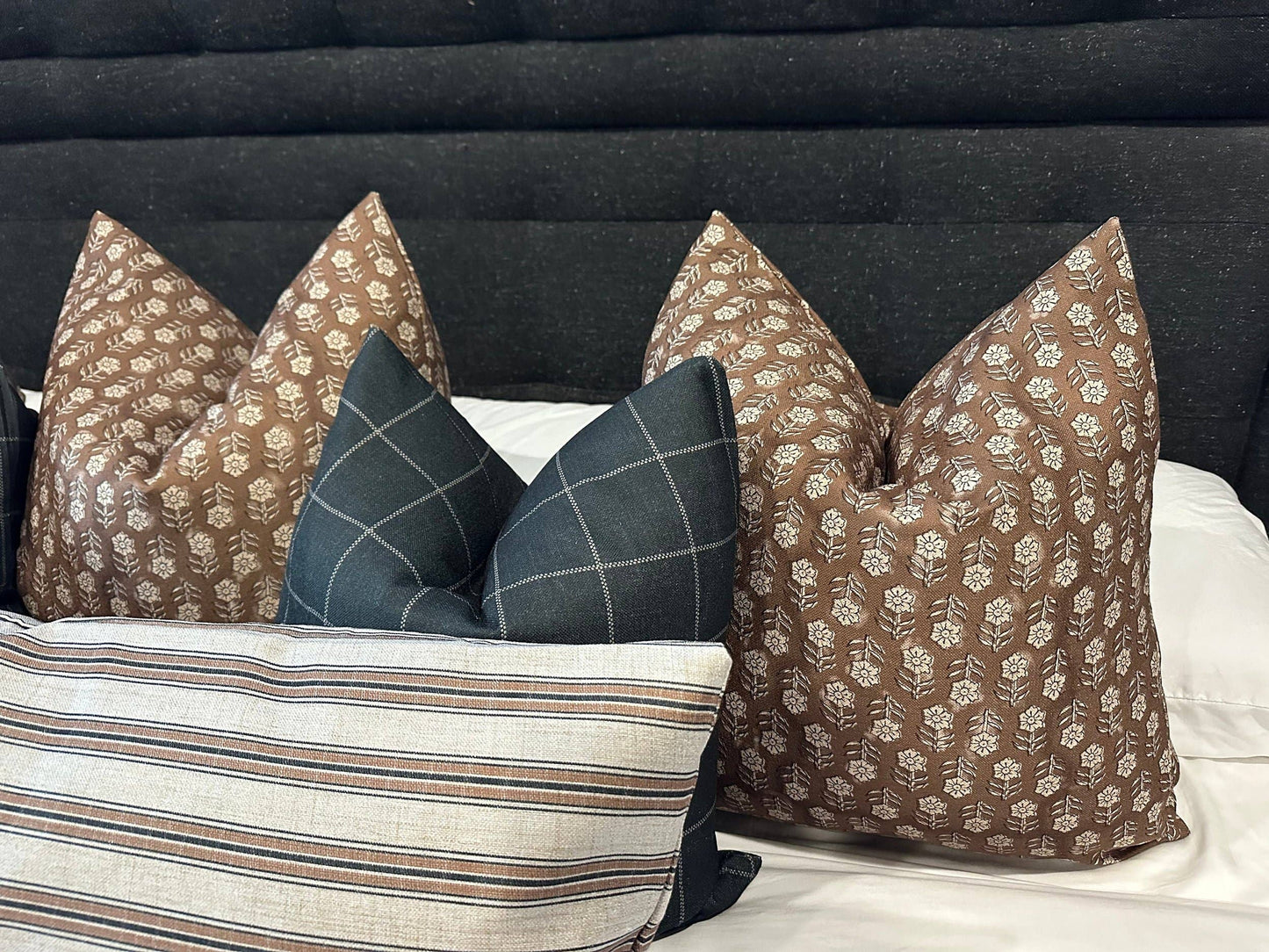Roux Pillow Cover