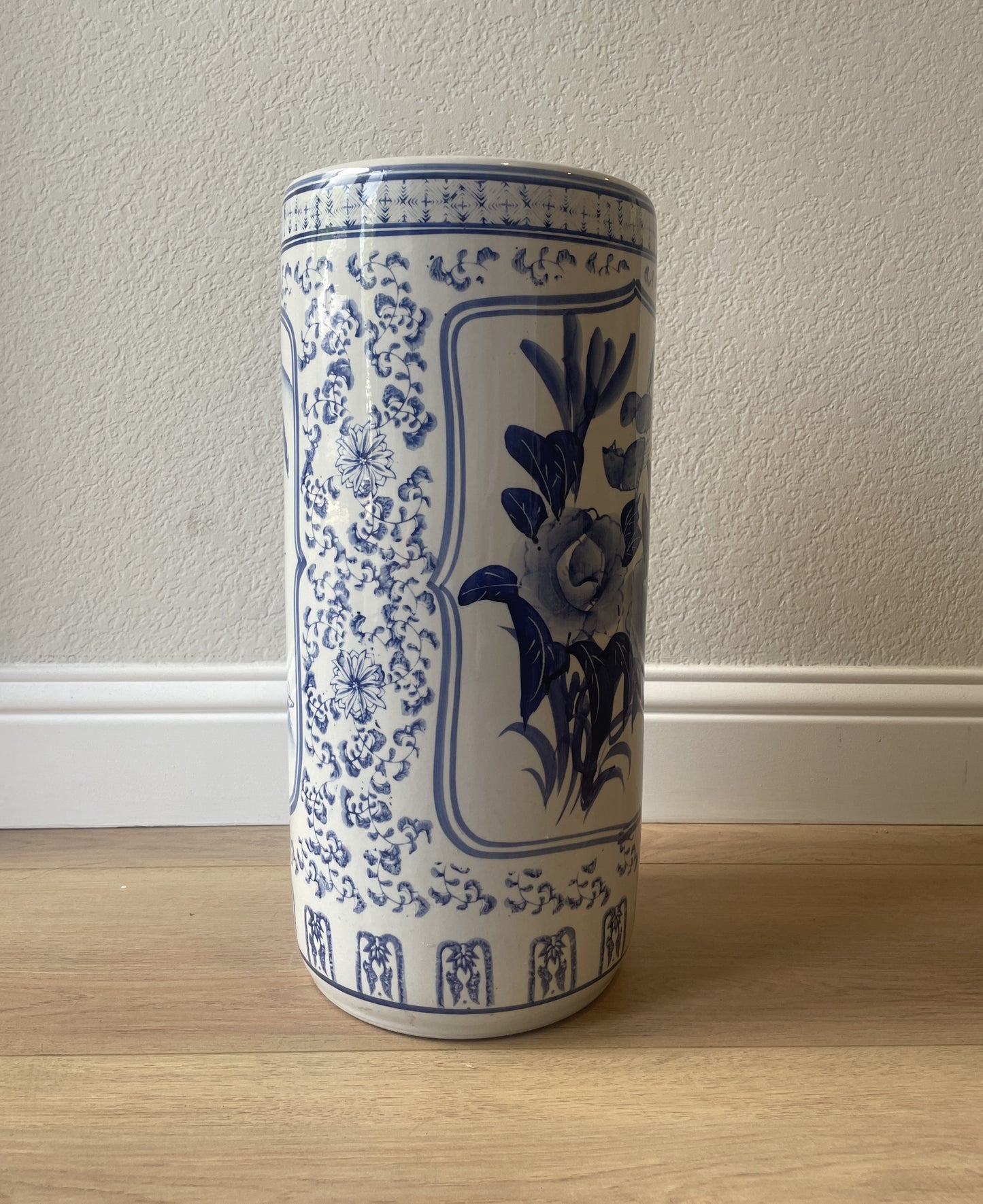 Blue & White Chinoiserie Umbrella Holder