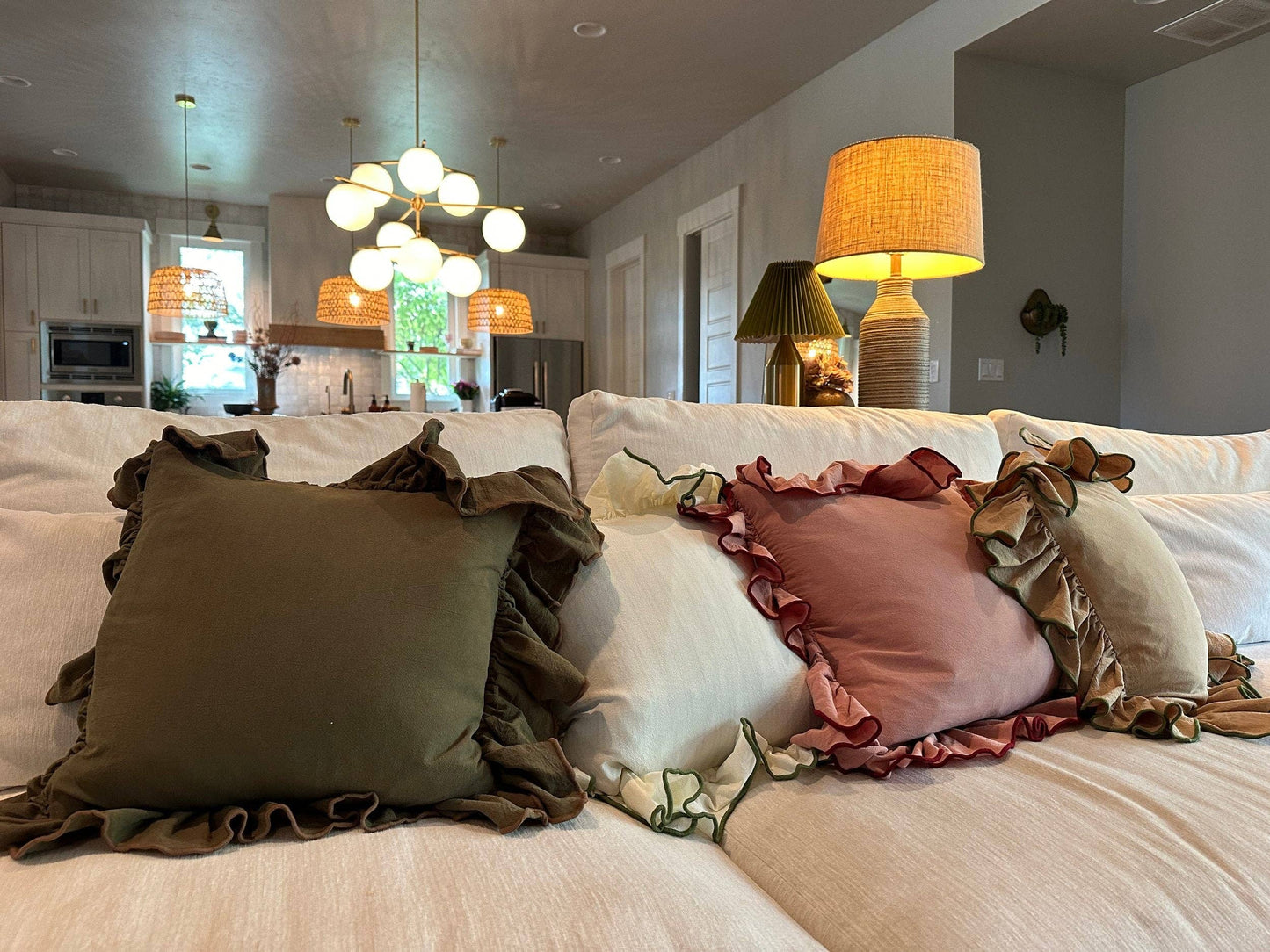 Milky White Linen-Ruffle Pillow Cover